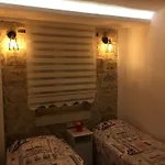 Umit Ev Hotel 2*
