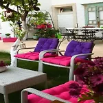Umit Ev Hotel Alaçatı